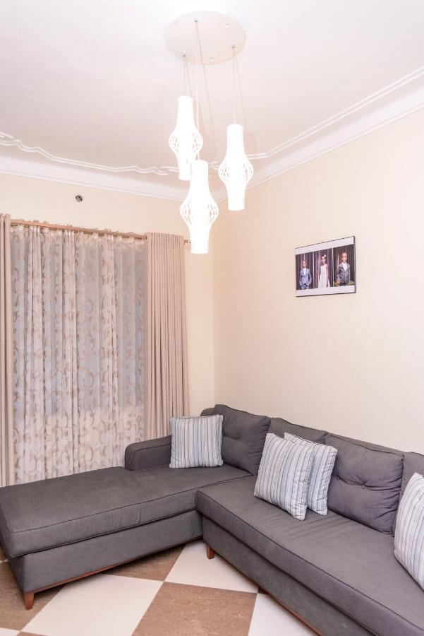 Fort Heights Homestay Fort Portal Экстерьер фото